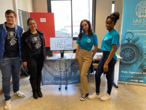 Romain, Vaëa, Shaïma et Eunice à la JPO Polytech Grenoble 2022